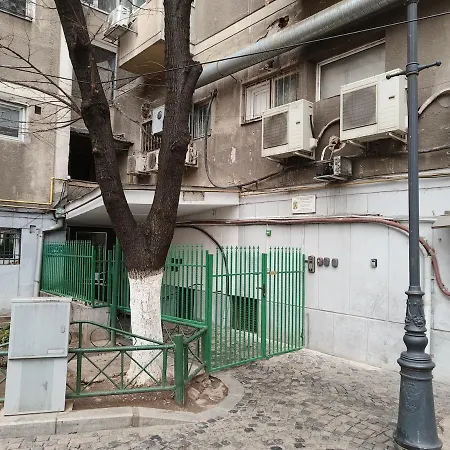 Old Town Bright By Bca Boekarest