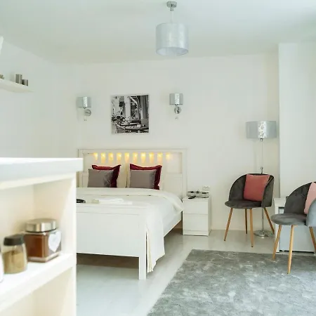 Old Town Bright By Bca