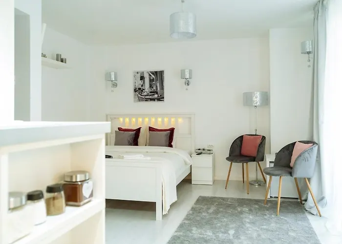 Old Town Bright By Bca